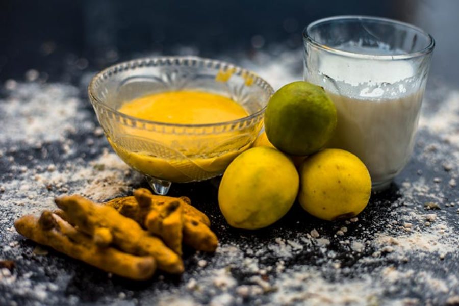 remove-dark-spots-lemon-juice